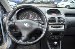 Peugeot 206 1.6-16V XS