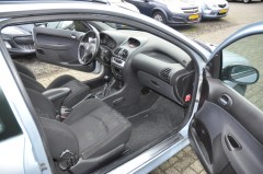 Peugeot 206 1.6-16V XS