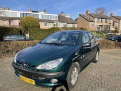 Peugeot 206 Rolland Carros 1 6 03-2000 Met nieuwe APK t m mrt 2022