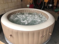 Jacuzzi’s te huur in Friesland  Noord Holland   Zuid Holland