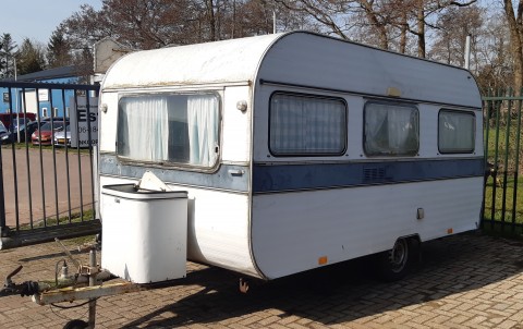 Avento caravan  opknapper  opslag of keet