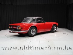 Triumph TR6 Red '70