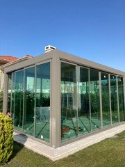 Kunstof   aluminium kozijnen en veranda