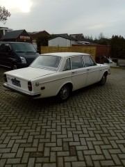 Ongerestaureerde Volvo 144 S