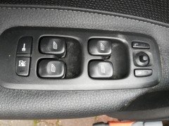 De &eacute;chte 5 cilinder benzine 2 4 Volvo V70 140pk