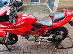 Multistrada 1000DS uit 2004