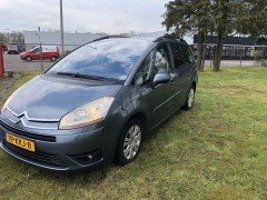 Super nette Citro&euml;n Picasso 1 8 benzine in topstaat        