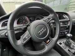 Audi A5 1 8TFSI 2012 Coupé zwart