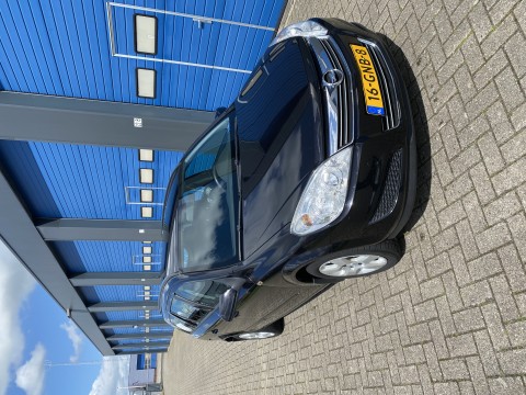 Opel Astra 1 7 Cdt 81KW St Wgn  2008 zwart