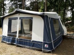 Caravan   inboedel   tent   luifel 4 persoons