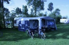 Caravan   inboedel   tent   luifel 4 persoons