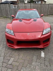 Mazda RX-8 maar dan met V-8 motor!!!! ideale driftauto