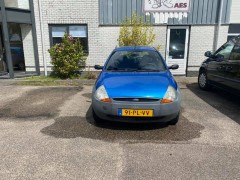 Te koop Ford Ka met airco en  parrot systeem 131000 klm