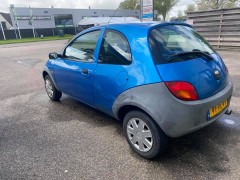 Te koop Ford Ka met airco en  parrot systeem 131000 klm