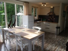 Weekverhuur van chalets op rustig park grens Friesland Groningen