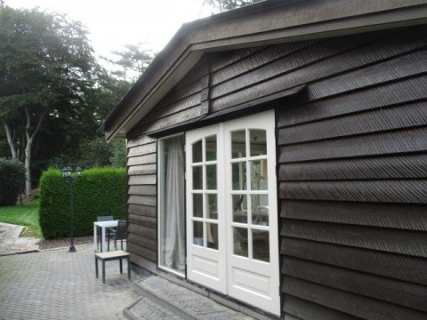 Weekverhuur van chalets op rustig park grens Friesland Groningen