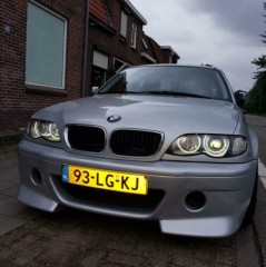 BMW 316I Sedan 1 8