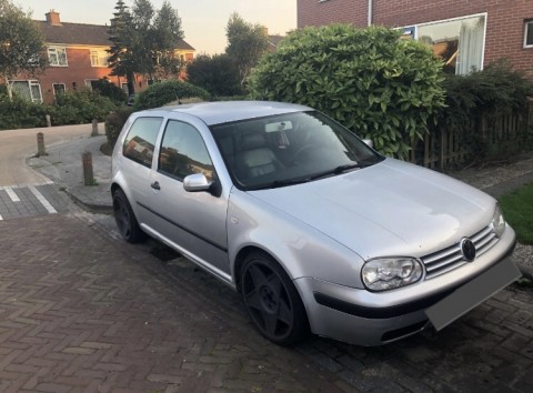 Volkswagen golf 1 9 TDI