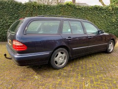 ✅✅ Mercedes  E-Klasse 2.7 CDI E 270 Diesel Classic Automaat 2001 1