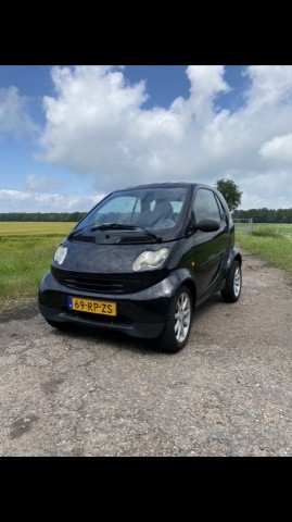 Smart Fortwo 0 7 City Coupe 37KW 2005 Zwart VOL automaat