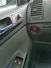 Volkswagen Polo 1 4 55KW 2004 Zwart  163238 km gelopen NAP