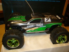 RC auto Truggy S-Track 1:12