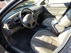 Mooie Chrysler sebring 2.7 full options