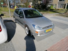 Ford Focus 1.6 16v 2000