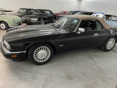 Hele mooie XJS Cabriolet met nieuwe kap en 4 liter 6-cylinder