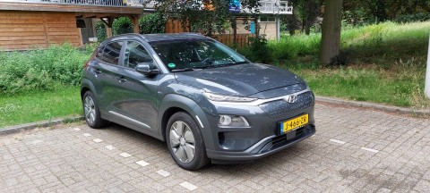 Hyundai Kona EV Premium 204pk 2WD Aut  2019 Grijs metallic 64KwH