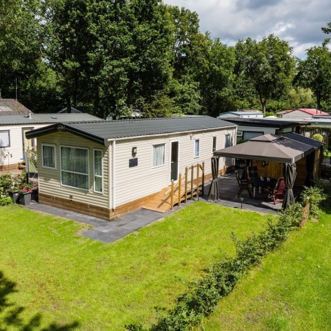 Te huur prachtige chalet op camping de Pallegarste  overijssel 