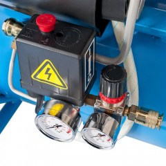 Actie!! Airpress HL 425-24/3 Pk/2 Cilinder/25 Liter ketel!!