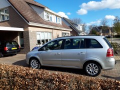 Opel Zafira 1 8 Temptation 7-persoons