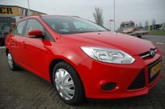 Ford Focus Wagon 1 6 TI-VCT Trend AUTOMAAT  distributie vervangen