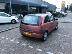 Opel Corsa c 1 0 12v  comfor