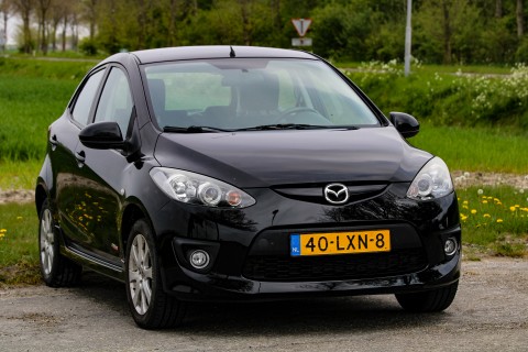 Mazda 2 GTM Line 1 3 63KW 5DRS 2010 Zwart