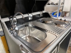 Verbouwen en direct noodkeuken nodig  die huur je bij MobieleKeuken 