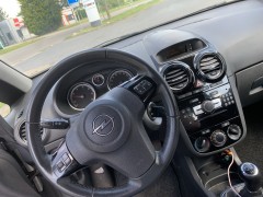 Opel corsa 2010 ecoflex 111 edition