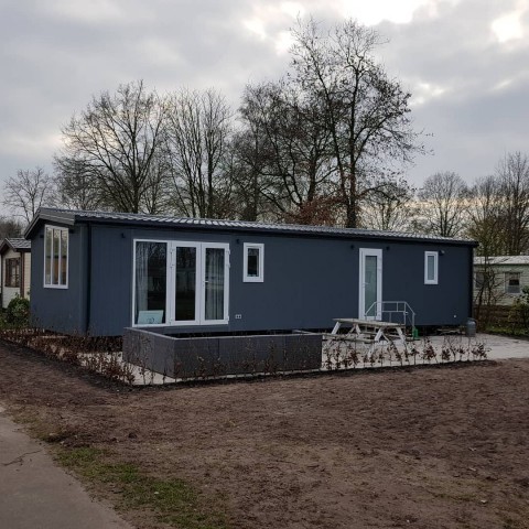 Te huur  6 persoons chalet op camping De Pallegarste