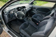 Renault M&eacute;gane Coup&eacute; 1 6 16v Sport