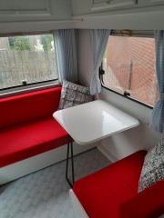 Gepimpte caravan