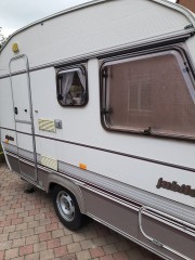 Gepimpte caravan