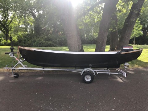 Sloep / visboot / tourboot inclusief trailer en Yamaha 5PK bb motor