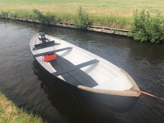 Sloep / visboot / tourboot inclusief trailer en Yamaha 5PK bb motor