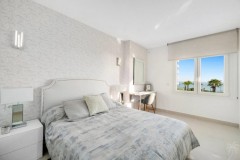 Uw nieuwe Penthouse in PUNTA PRIMA aan zee en zandstrand