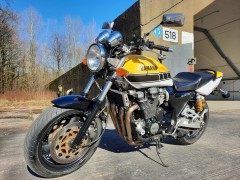 Prachtige Yamaha XJR1200 Kenny Roberts