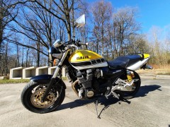 Prachtige Yamaha XJR1200 Kenny Roberts