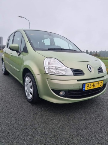 Renault Grand Modus 1 2  2009