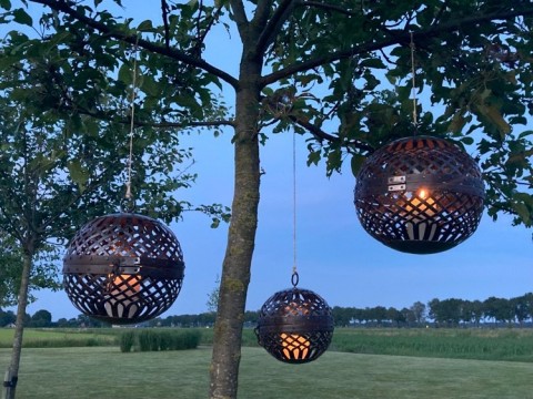 Metalen decoratiebollen voor in huis of tuin - in 3 maten beschikbaar