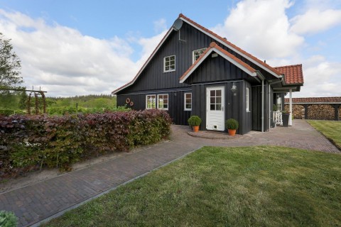Huis of  land of boerderij gezocht  omg Afoort -Deventer -Nijmegen